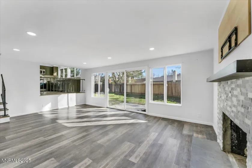 4140 Vivian, Reno, Nevada 89502, 4 Bedrooms Bedrooms, ,3 BathroomsBathrooms,Residential,Residential,Vivian,250058649