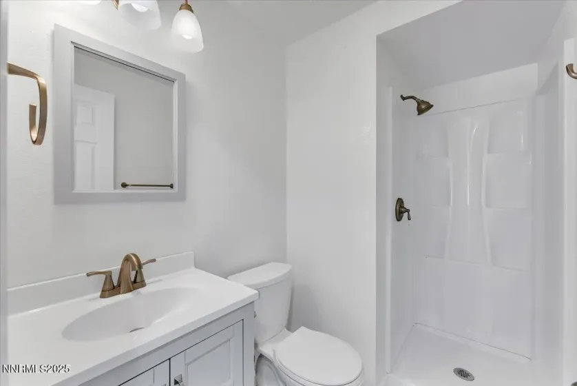 4140 Vivian, Reno, Nevada 89502, 4 Bedrooms Bedrooms, ,3 BathroomsBathrooms,Residential,Residential,Vivian,250058649