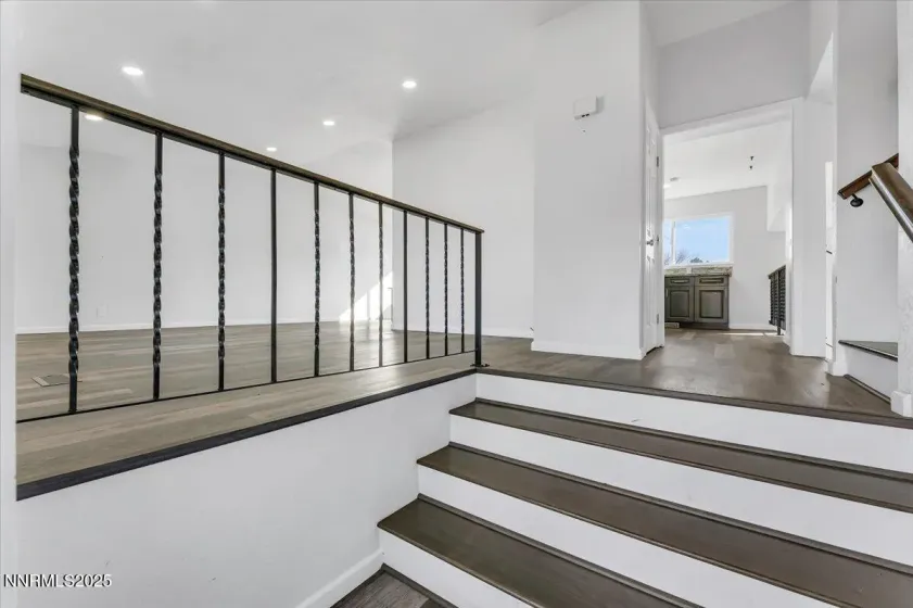 4140 Vivian, Reno, Nevada 89502, 4 Bedrooms Bedrooms, ,3 BathroomsBathrooms,Residential,Residential,Vivian,250058649