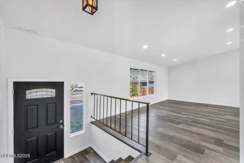 4140 Vivian, Reno, Nevada 89502, 4 Bedrooms Bedrooms, ,3 BathroomsBathrooms,Residential,Residential,Vivian,250058649