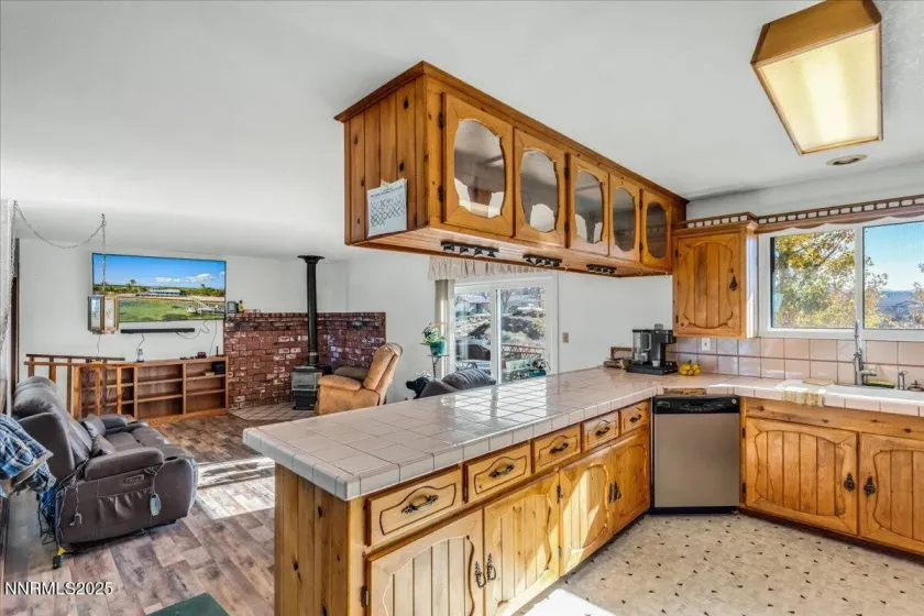 1359 Creek, Gardnerville, Nevada 89410, 3 Bedrooms Bedrooms, ,2 BathroomsBathrooms,Residential,Residential,Creek,250058650