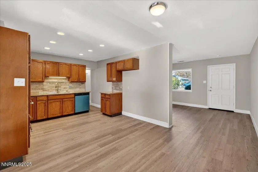 115 P, Sparks, Nevada 89431, 4 Bedrooms Bedrooms, ,2 BathroomsBathrooms,Residential,Residential,P,250058655