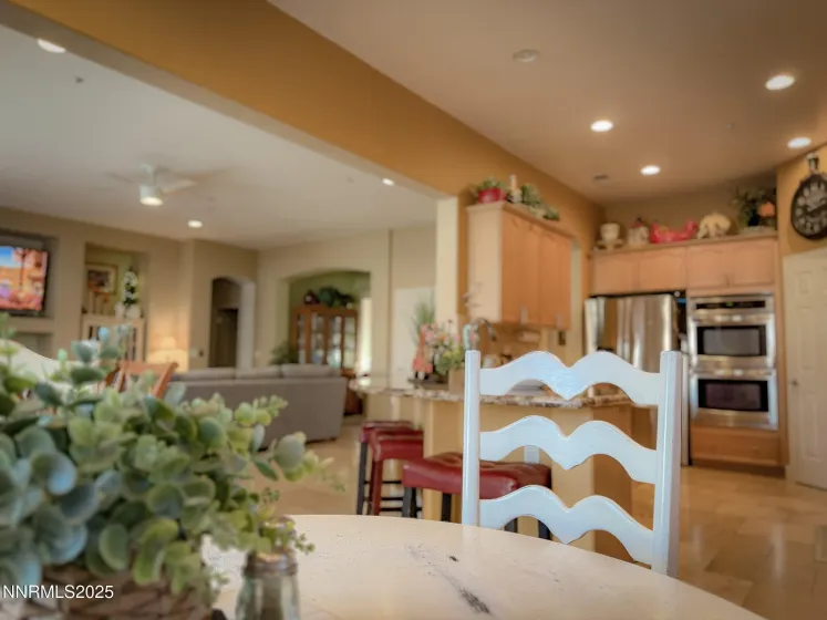 7657 Bareback, Sparks, Nevada 89436, 3 Bedrooms Bedrooms, ,2 BathroomsBathrooms,Residential,Residential,Bareback,250058592