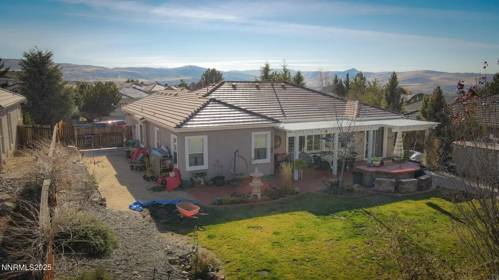 7657 Bareback, Sparks, Nevada 89436, 3 Bedrooms Bedrooms, ,2 BathroomsBathrooms,Residential,Residential,Bareback,250058592