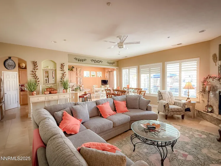 7657 Bareback, Sparks, Nevada 89436, 3 Bedrooms Bedrooms, ,2 BathroomsBathrooms,Residential,Residential,Bareback,250058592