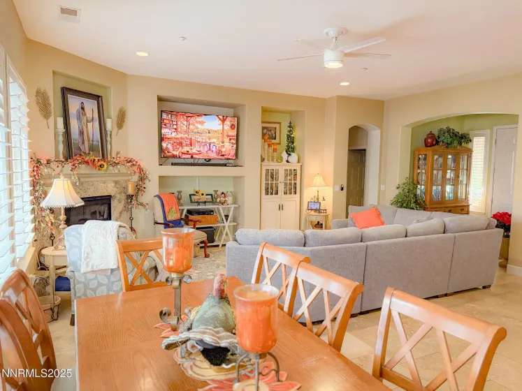 7657 Bareback, Sparks, Nevada 89436, 3 Bedrooms Bedrooms, ,2 BathroomsBathrooms,Residential,Residential,Bareback,250058592