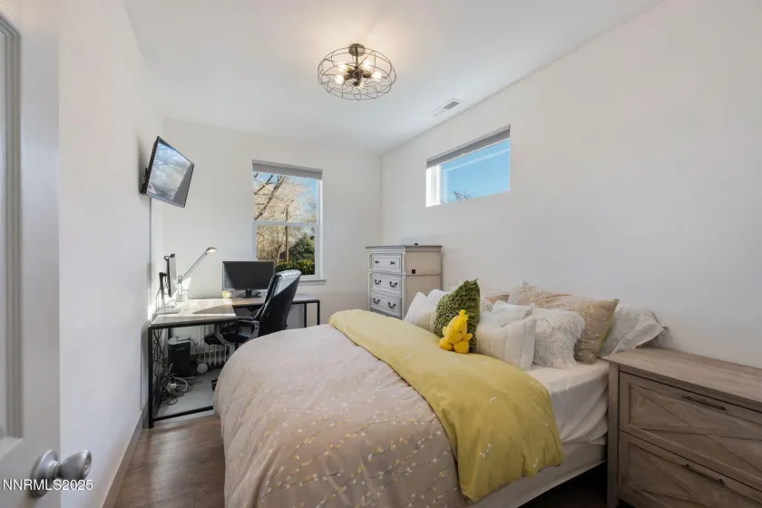 1217 Lander, Reno, Nevada 89509, 3 Bedrooms Bedrooms, ,2 BathroomsBathrooms,Residential,Residential,Lander,250058656