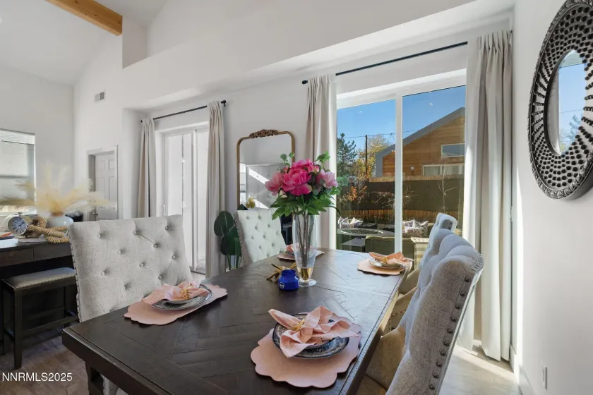 1217 Lander, Reno, Nevada 89509, 3 Bedrooms Bedrooms, ,2 BathroomsBathrooms,Residential,Residential,Lander,250058656