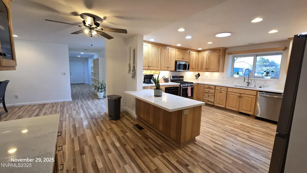 105 Hercules, Sparks, Nevada 89441, 3 Bedrooms Bedrooms, ,3 BathroomsBathrooms,Residential,Residential,Hercules,250058657