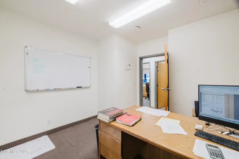 1070 Silver, Elko, Nevada 89801, ,Commercial Lease,Manufactured,Silver,250058667