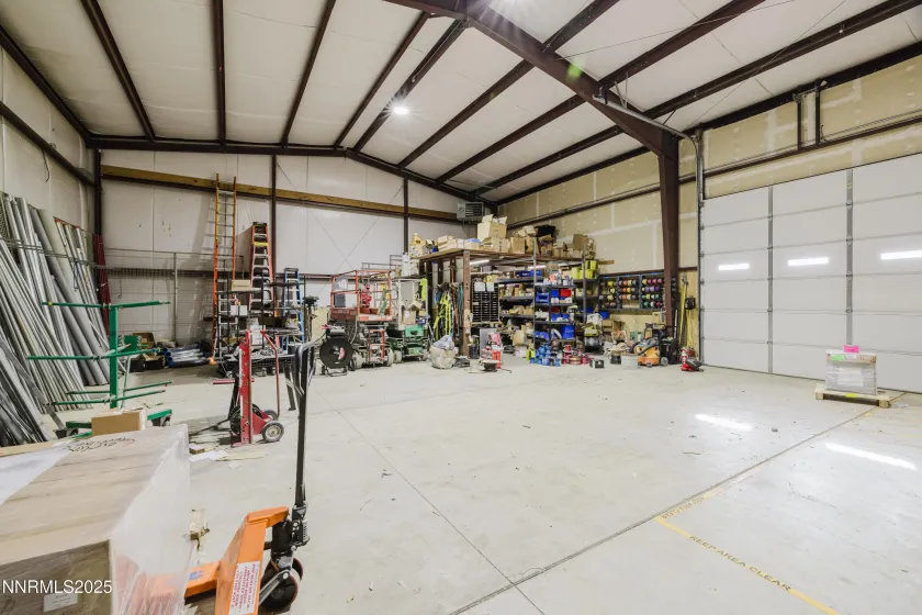 1070 Silver, Elko, Nevada 89801, ,Commercial Lease,Manufactured,Silver,250058667