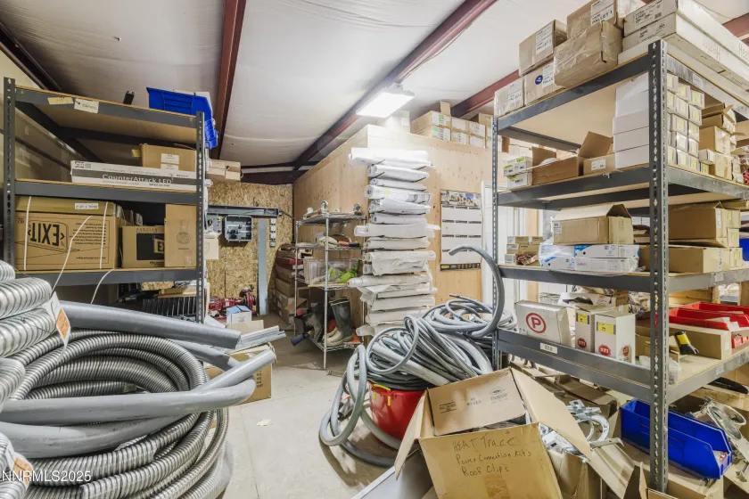 1070 Silver, Elko, Nevada 89801, ,Commercial Lease,Manufactured,Silver,250058667