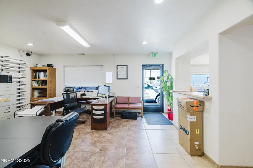 1070 Silver, Elko, Nevada 89801, ,Commercial Lease,Manufactured,Silver,250058667