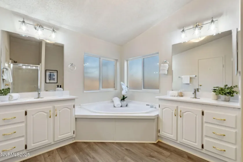 8905 Iroquois, Stagecoach, Nevada 89429, 3 Bedrooms Bedrooms, ,2 BathroomsBathrooms,Residential,Residential,Iroquois,250058666