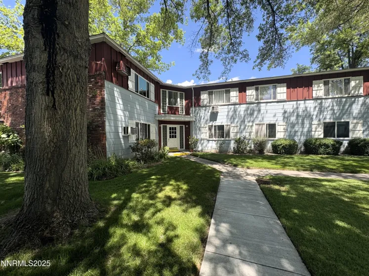 1940 4th, Sparks, Nevada 89431, 2 Bedrooms Bedrooms, ,1 BathroomBathrooms,Residential,Residential,4th,250053612