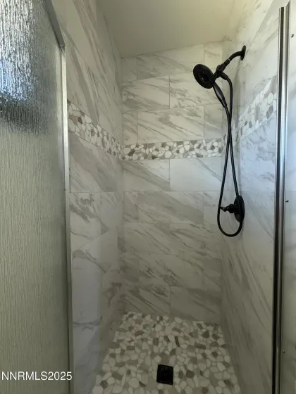 400 Tarn, Reno, Nevada 89503, 4 Bedrooms Bedrooms, ,3 BathroomsBathrooms,Residential,Residential,Tarn,250051257