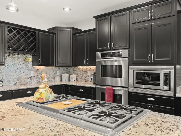 7410 Matterhorn, Reno, Nevada 89506, 5 Bedrooms Bedrooms, ,3 BathroomsBathrooms,Residential,Residential,Matterhorn,250058671