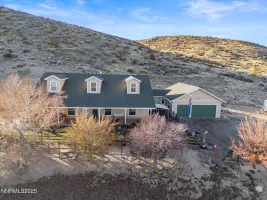 7410 Matterhorn, Reno, Nevada 89506, 5 Bedrooms Bedrooms, ,3 BathroomsBathrooms,Residential,Residential,Matterhorn,250058671