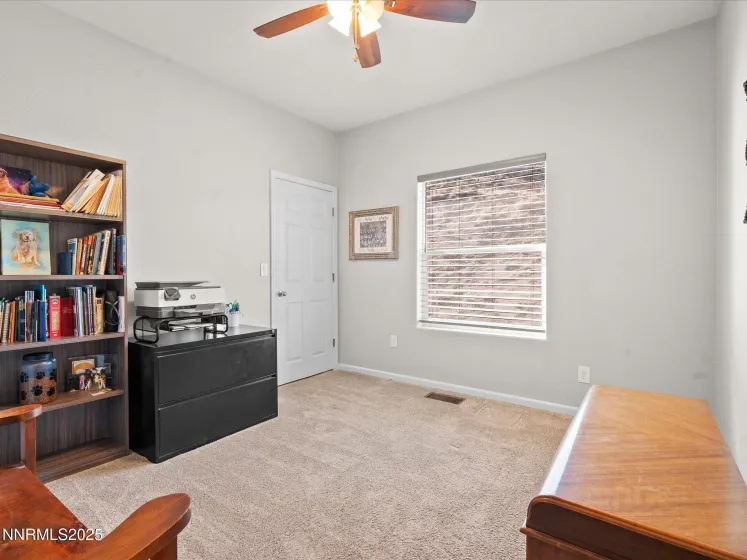 7410 Matterhorn, Reno, Nevada 89506, 5 Bedrooms Bedrooms, ,3 BathroomsBathrooms,Residential,Residential,Matterhorn,250058671