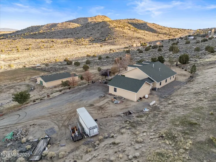 7410 Matterhorn, Reno, Nevada 89506, 5 Bedrooms Bedrooms, ,3 BathroomsBathrooms,Residential,Residential,Matterhorn,250058671