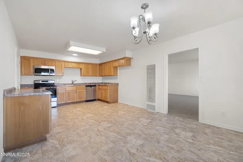 3375 Duane, Fallon, Nevada 89406, 3 Bedrooms Bedrooms, ,2 BathroomsBathrooms,Residential,Residential,Duane,250058672