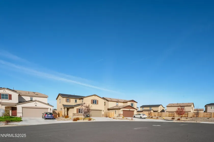 909 Convair, Reno, Nevada 89506, 3 Bedrooms Bedrooms, ,3 BathroomsBathrooms,Residential,Residential,Convair,250058678