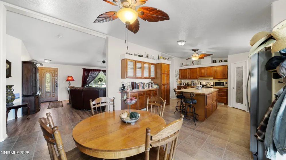 7049 Us Highway 50, Dayton, Nevada 89403, 4 Bedrooms Bedrooms, ,2 BathroomsBathrooms,Residential,Residential,Us Highway 50,250058681