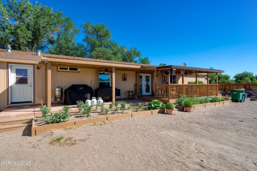 7049 Us Highway 50, Dayton, Nevada 89403, 4 Bedrooms Bedrooms, ,2 BathroomsBathrooms,Residential,Residential,Us Highway 50,250058681