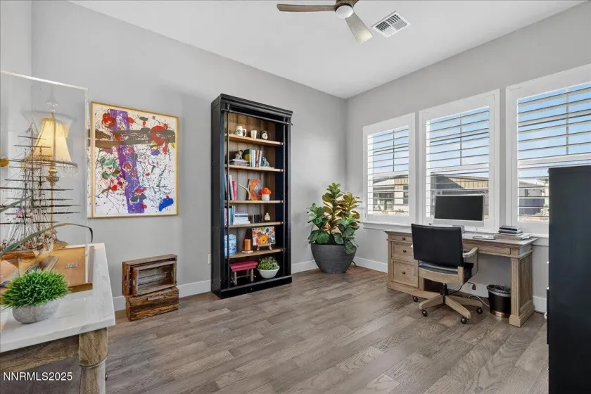 2160 Woodhouse, Reno, Nevada 89521, 2 Bedrooms Bedrooms, ,3 BathroomsBathrooms,Residential,Residential,Woodhouse,250058686