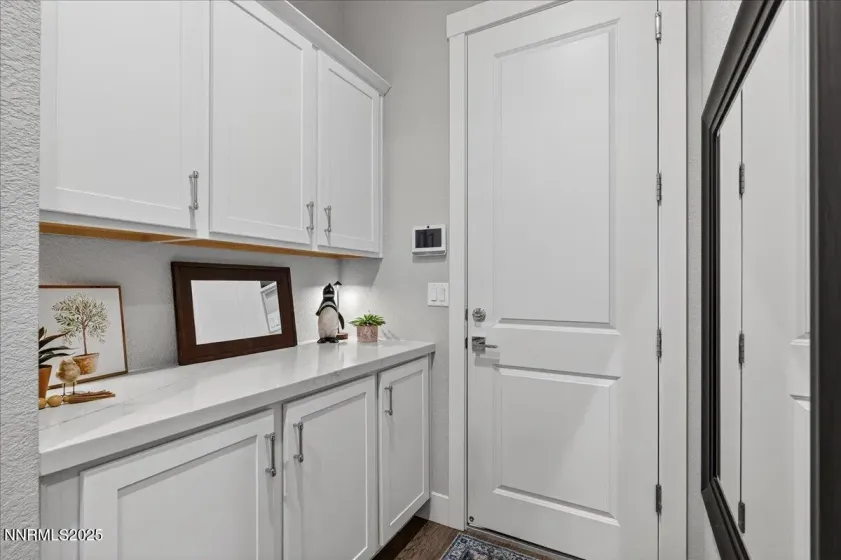 2160 Woodhouse, Reno, Nevada 89521, 2 Bedrooms Bedrooms, ,3 BathroomsBathrooms,Residential,Residential,Woodhouse,250058686