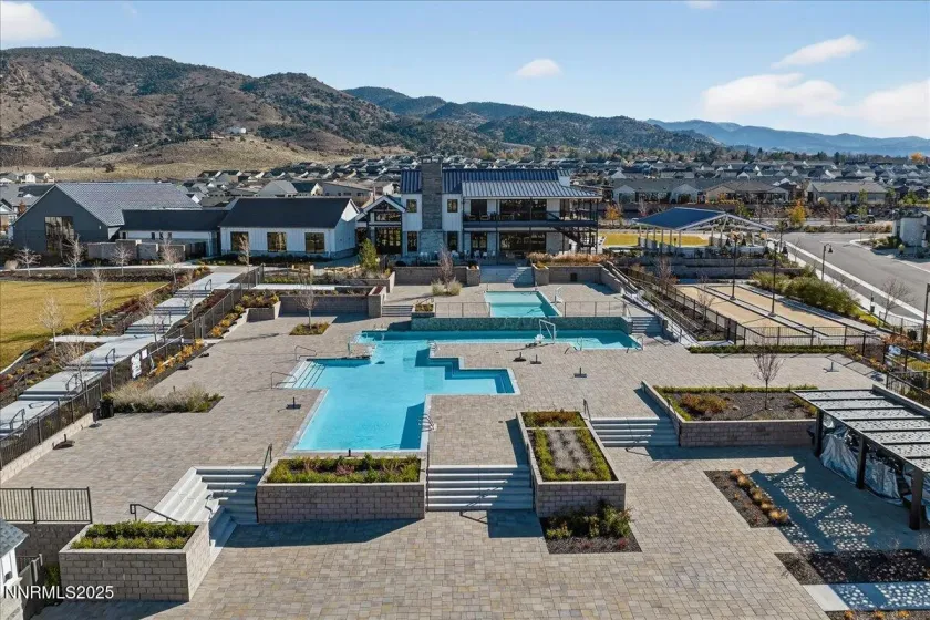 2160 Woodhouse, Reno, Nevada 89521, 2 Bedrooms Bedrooms, ,3 BathroomsBathrooms,Residential,Residential,Woodhouse,250058686