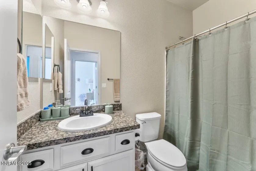 6670 Russian Thistle Drive, Sparks, Nevada 89436, 3 Bedrooms Bedrooms, ,3 BathroomsBathrooms,Residential,Residential,Russian Thistle Drive,250058687