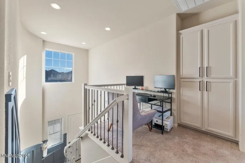 6670 Russian Thistle Drive, Sparks, Nevada 89436, 3 Bedrooms Bedrooms, ,3 BathroomsBathrooms,Residential,Residential,Russian Thistle Drive,250058687