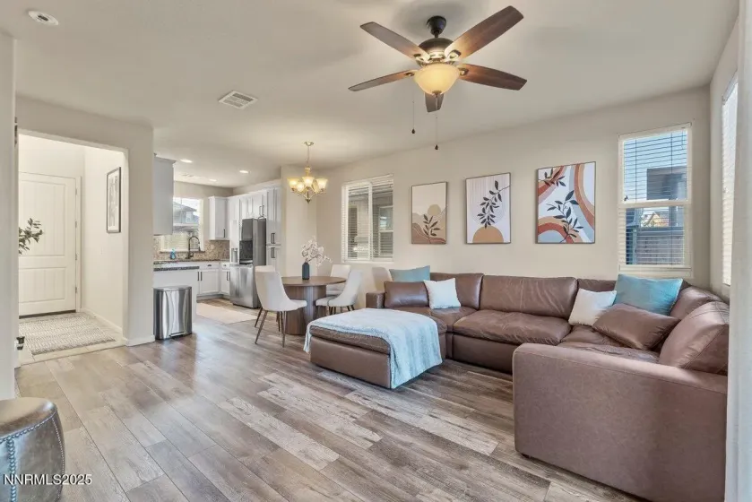 6670 Russian Thistle Drive, Sparks, Nevada 89436, 3 Bedrooms Bedrooms, ,3 BathroomsBathrooms,Residential,Residential,Russian Thistle Drive,250058687