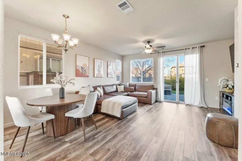 6670 Russian Thistle Drive, Sparks, Nevada 89436, 3 Bedrooms Bedrooms, ,3 BathroomsBathrooms,Residential,Residential,Russian Thistle Drive,250058687