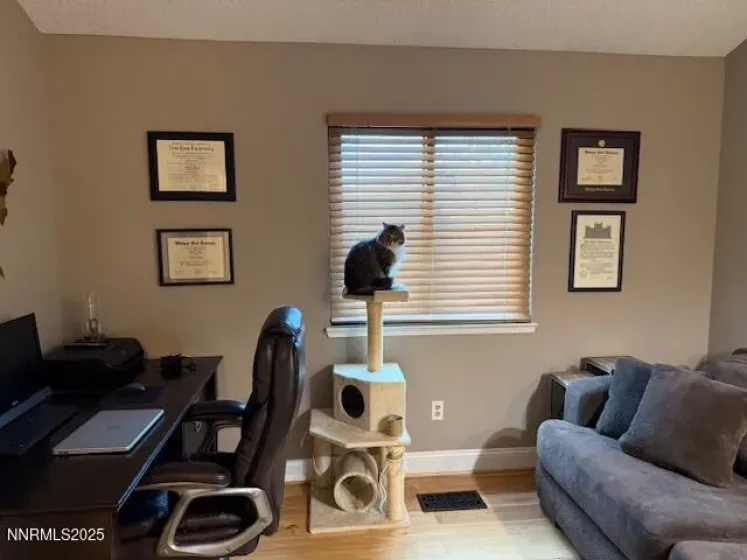 6317 Meadow Creek, Reno, Nevada 89519, 3 Bedrooms Bedrooms, ,2 BathroomsBathrooms,Residential,Residential,Meadow Creek,250058688