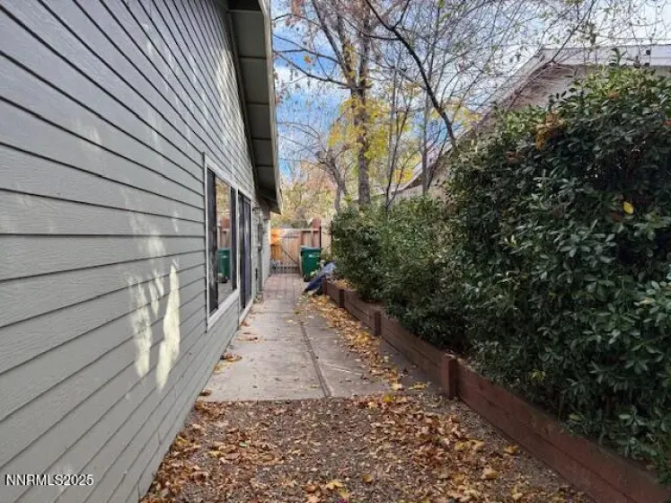 6317 Meadow Creek, Reno, Nevada 89519, 3 Bedrooms Bedrooms, ,2 BathroomsBathrooms,Residential,Residential,Meadow Creek,250058688