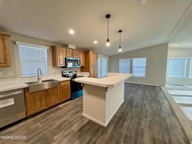 485 Camellia, Lovelock, Nevada 89419, 3 Bedrooms Bedrooms, ,2 BathroomsBathrooms,Residential,Residential,Camellia,250058690