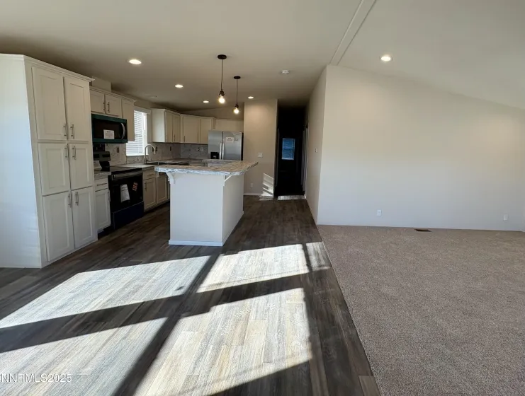 495 Camellia, Lovelock, Nevada 89419, 3 Bedrooms Bedrooms, ,2 BathroomsBathrooms,Residential,Residential,Camellia,250058691