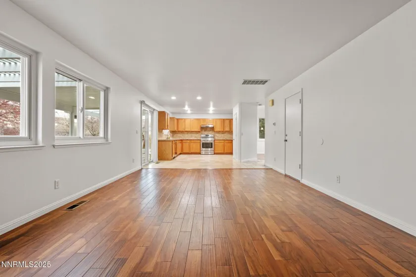 5455 Montego, Reno, Nevada 89523, 4 Bedrooms Bedrooms, ,3 BathroomsBathrooms,Residential,Residential,Montego,250058693