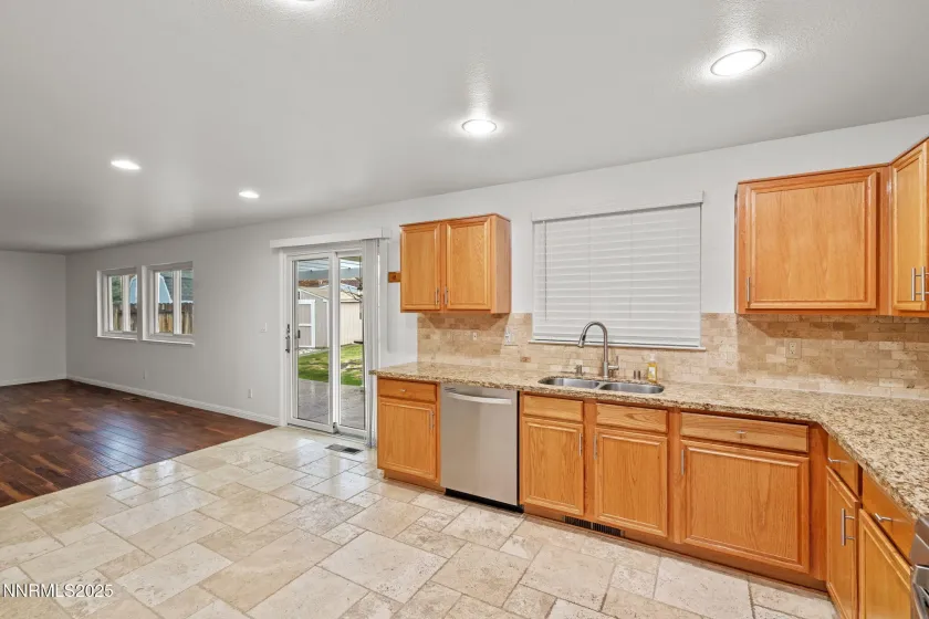 5455 Montego, Reno, Nevada 89523, 4 Bedrooms Bedrooms, ,3 BathroomsBathrooms,Residential,Residential,Montego,250058693