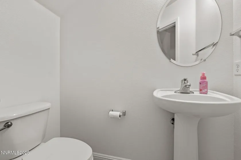 5455 Montego, Reno, Nevada 89523, 4 Bedrooms Bedrooms, ,3 BathroomsBathrooms,Residential,Residential,Montego,250058693