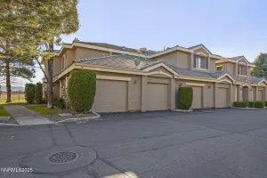 900 Meadows, Reno, Nevada 89521, 2 Bedrooms Bedrooms, ,2 BathroomsBathrooms,Residential,Residential,Meadows,250058705