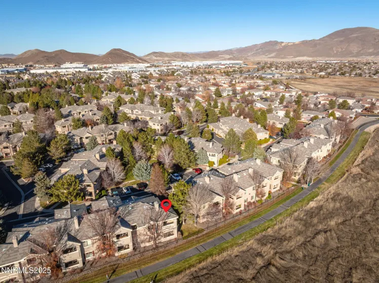 900 Meadows, Reno, Nevada 89521, 2 Bedrooms Bedrooms, ,2 BathroomsBathrooms,Residential,Residential,Meadows,250058705