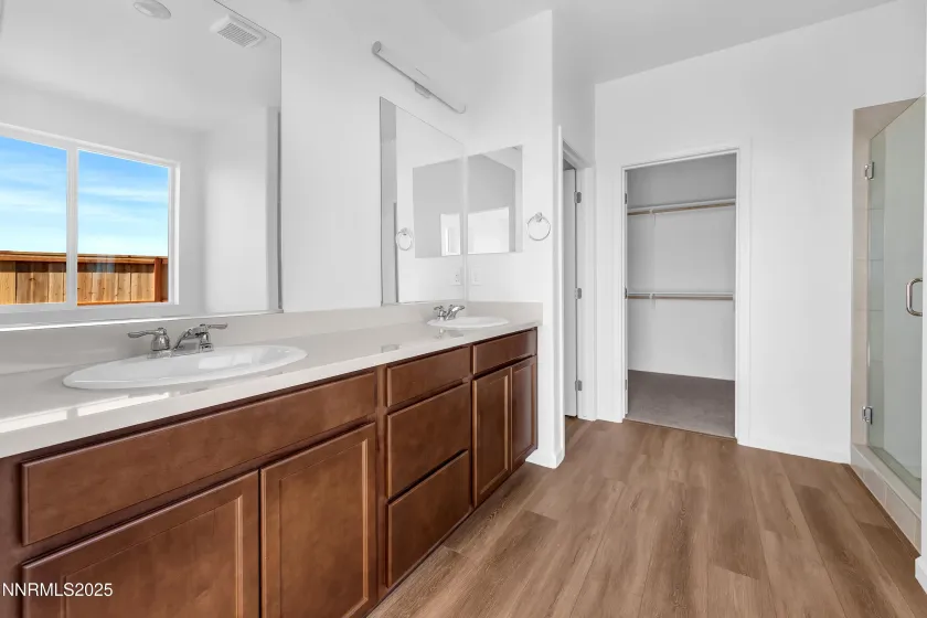 3140 Orrizonte, Reno, Nevada 89512, 3 Bedrooms Bedrooms, ,3 BathroomsBathrooms,Residential,Residential,Orrizonte,250058710