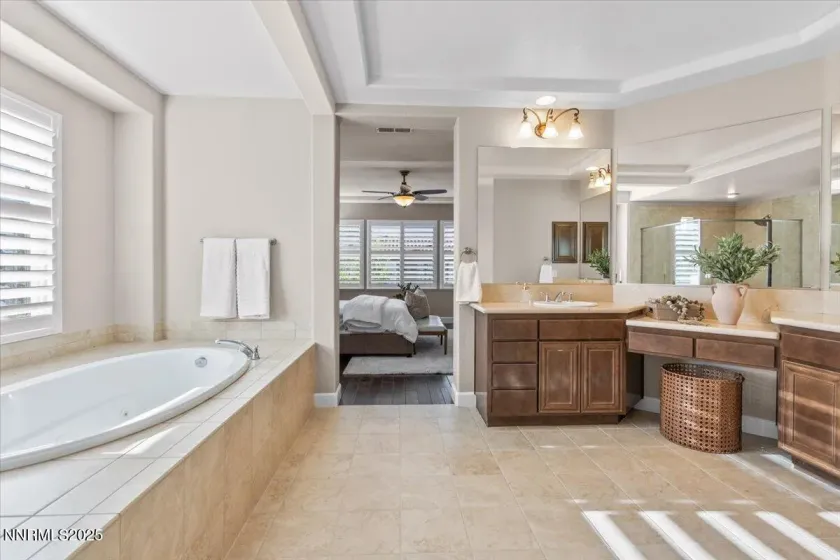 2675 Weymoor, Reno, Nevada 89521, 4 Bedrooms Bedrooms, ,4 BathroomsBathrooms,Residential,Residential,Weymoor,250050079