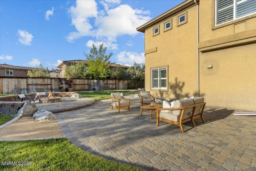 2675 Weymoor, Reno, Nevada 89521, 4 Bedrooms Bedrooms, ,4 BathroomsBathrooms,Residential,Residential,Weymoor,250050079