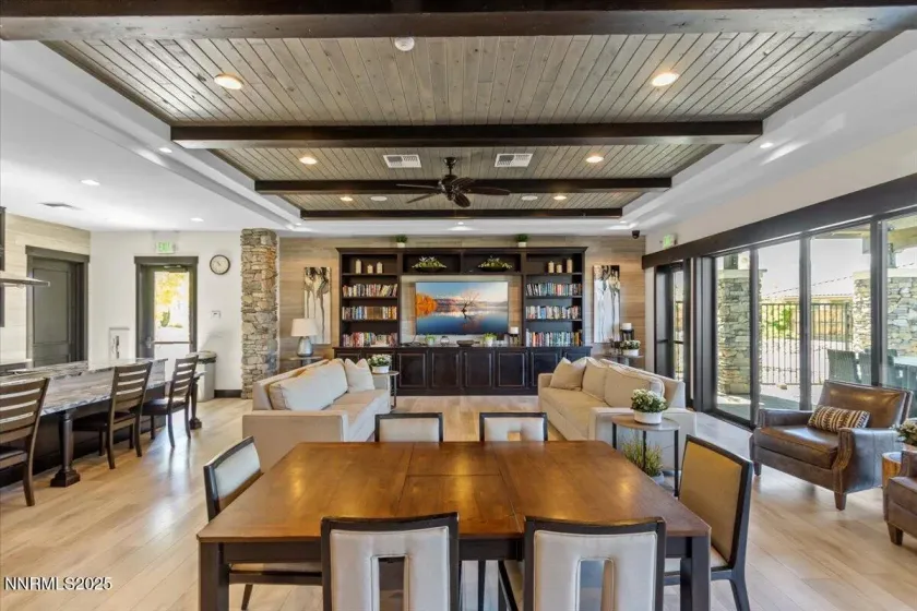 2675 Weymoor, Reno, Nevada 89521, 4 Bedrooms Bedrooms, ,4 BathroomsBathrooms,Residential,Residential,Weymoor,250050079