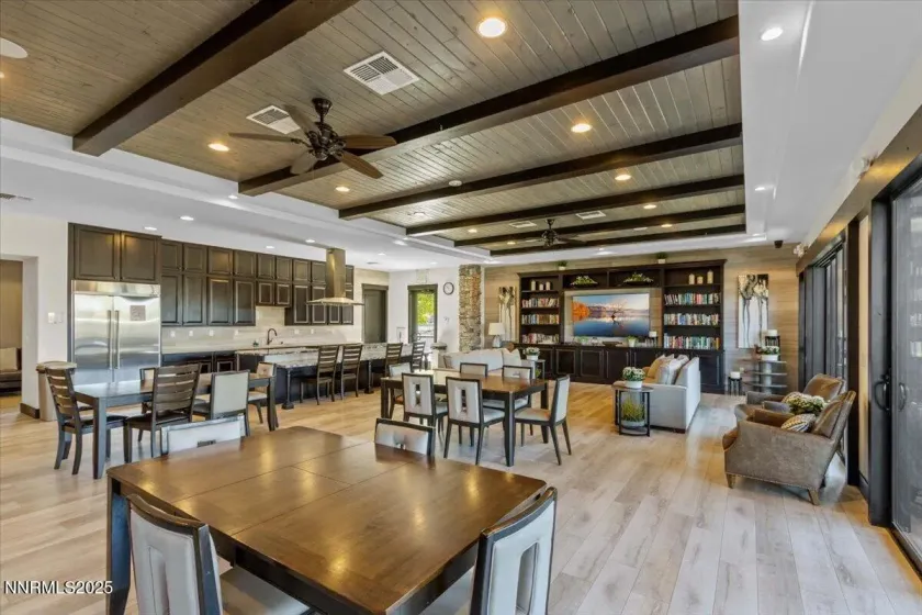 2675 Weymoor, Reno, Nevada 89521, 4 Bedrooms Bedrooms, ,4 BathroomsBathrooms,Residential,Residential,Weymoor,250050079