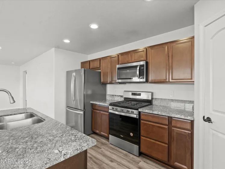 2041 Verona, Fallon, Nevada 89406, 3 Bedrooms Bedrooms, ,2 BathroomsBathrooms,Residential,Residential,Verona,250058723